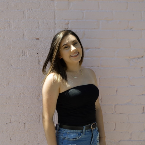 Meet your Posher, Samantha - Picture 1 of 1